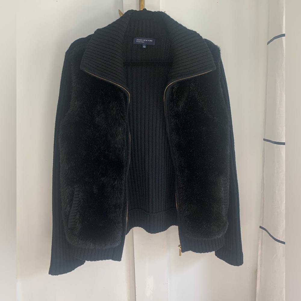 Jones NY Signature Black 100% Merino Wool Faux Fur Zip Up Sweater Jacket Sz L - Picture 1 of 7